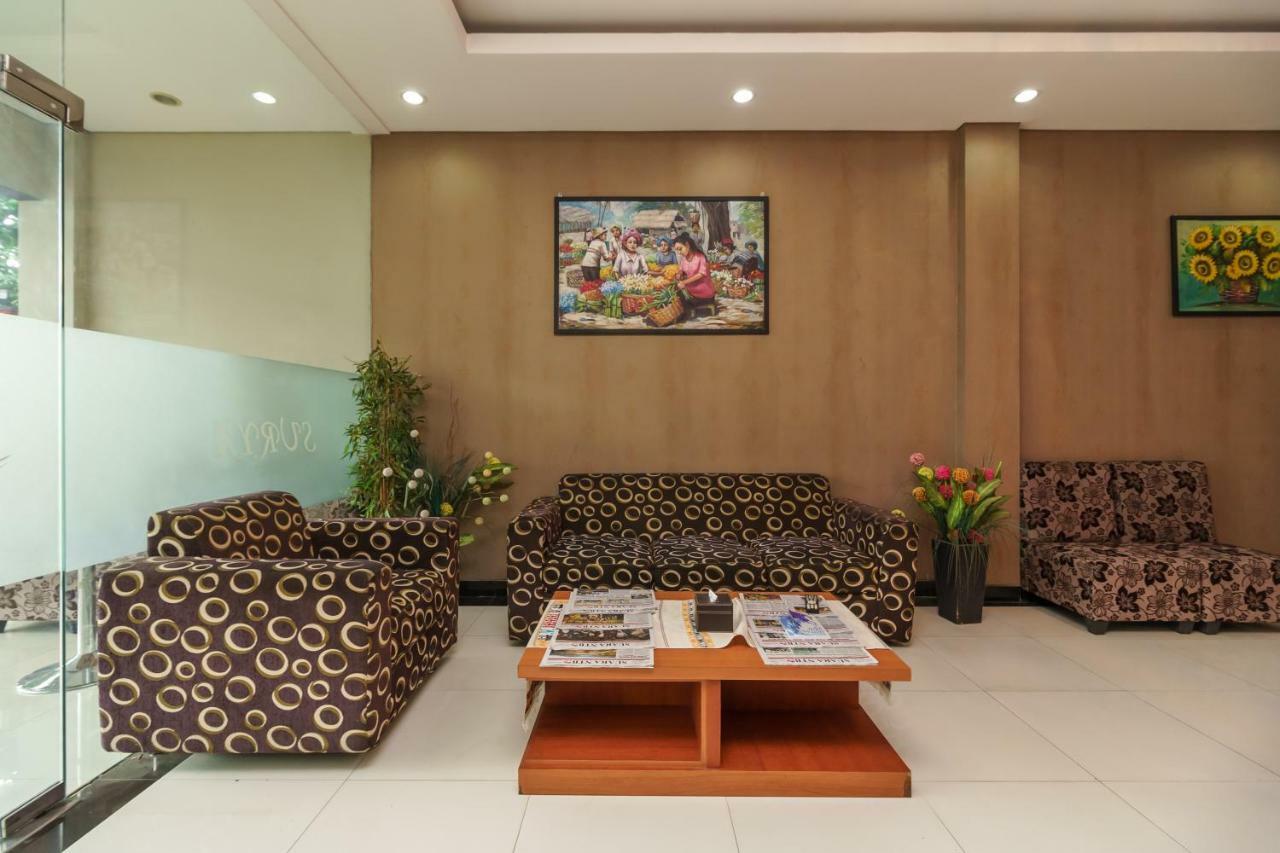 Reddoorz Plus Near Sangkareang Park Mataram Extérieur photo